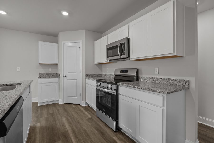 3br New Home in Conway, SC.  - Slide 10