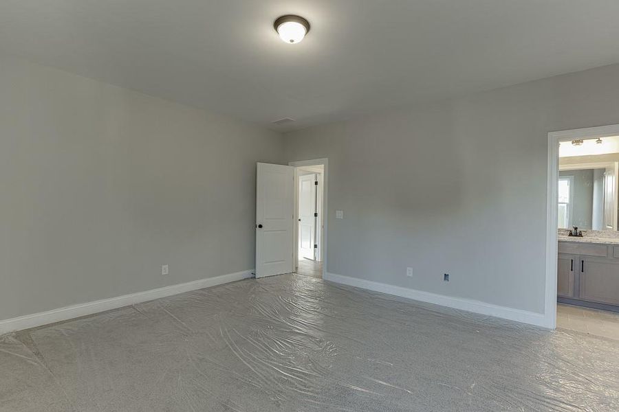 Spacious, unfurnished interior of a new home in , Buford (Image 34). Spacious, unfurnished interior of a new home in , Buford (Image 34).