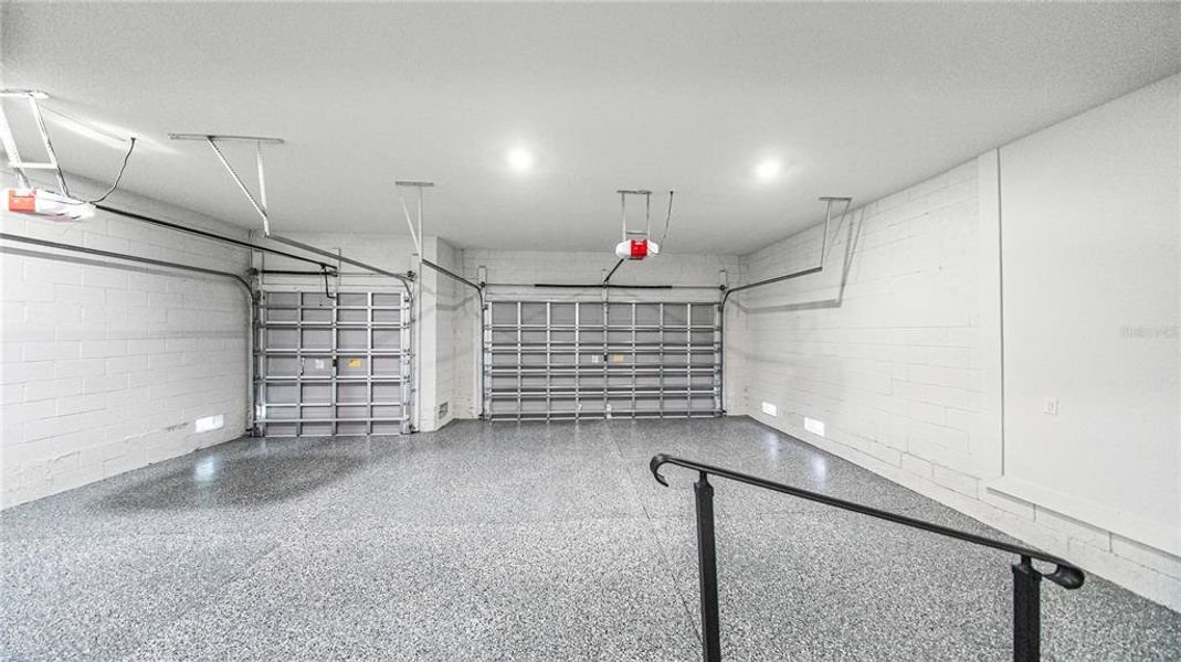 Spacious, unfurnished interior of a new home in , Port Charlotte (Image 35).