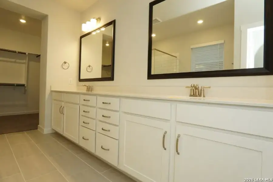Furnished interior view inside a new home in Ladera - High Point 45', San Antonio (Image 6). Furnished interior view inside a new home in Ladera - High Point 45', San Antonio (Image 6).