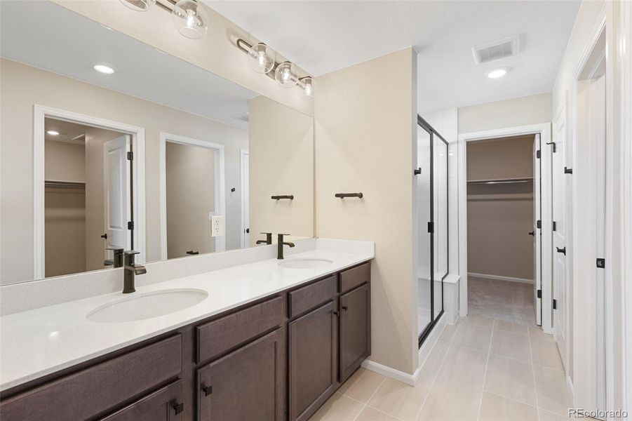 Furnished interior view inside a new home in The Cottages Collection at Ridgeline Vista, Brighton (Image 8).