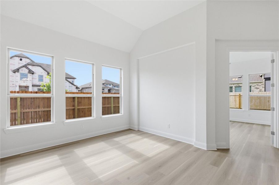 Spacious, unfurnished interior of a new home in Retreat at San Gabriel, Georgetown (Image 22).