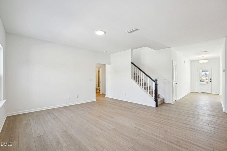 5-web-or-mls-Church Rd 22-005