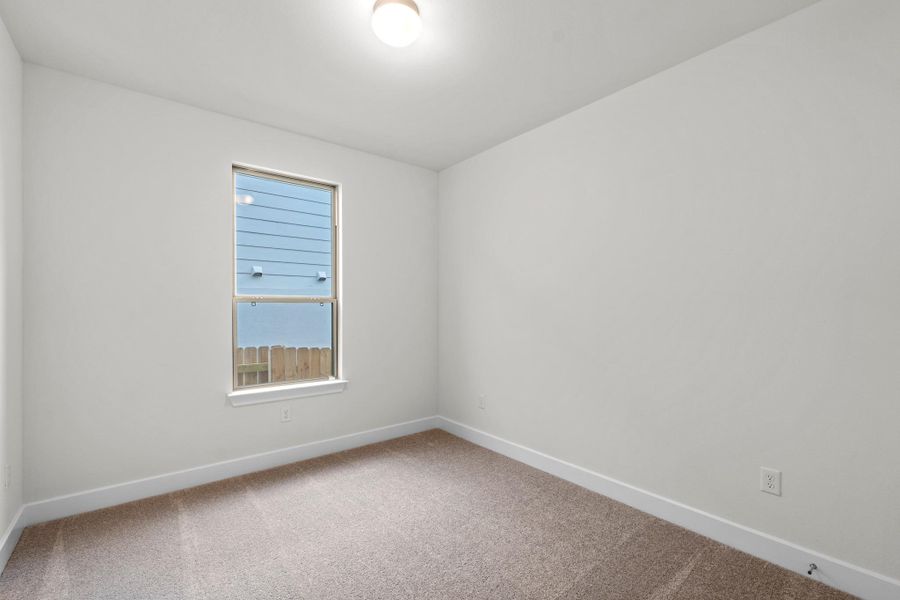 Spacious, unfurnished interior of a new home in Nolina, Georgetown (Image 21).