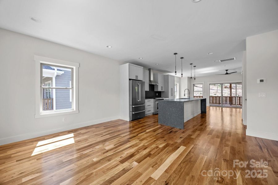 Image 20 of a home in . Image 20 of a home in .