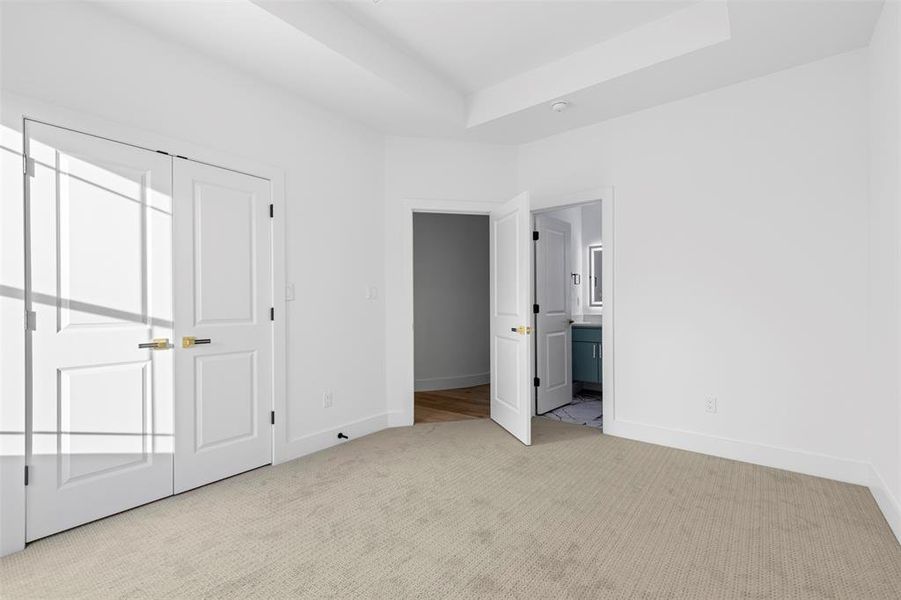 Guest Bedroom with Ensuite Bathroom