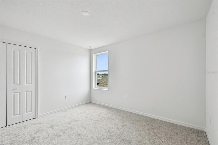 Spacious, unfurnished interior of a new home in Southpointe, Palmetto (Image 18).