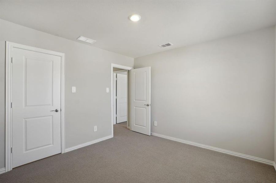 Photo is not of the actual home, but is an inspirational photo of builder’s model home and may depict options, furnishings, and/or decorator features that are not included.