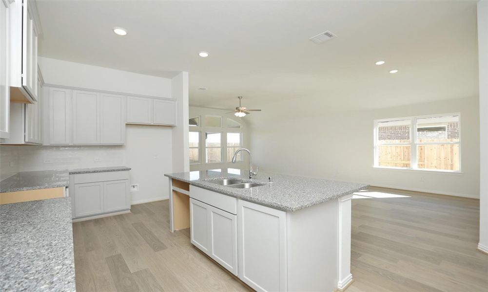 Image 38 of a home in River Ranch.