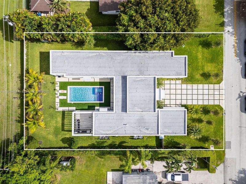 Image 51 of a home in .