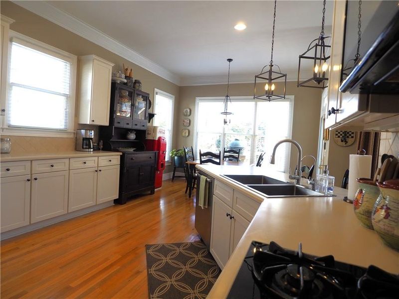 Furnished interior view inside a new home in , Brookhaven (Image 33).