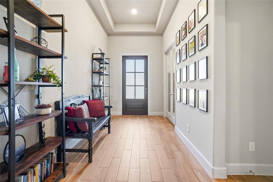 Furnished interior view inside a new home in Reunion 50', Rhome (Image 10). Furnished interior view inside a new home in Reunion 50', Rhome (Image 10).