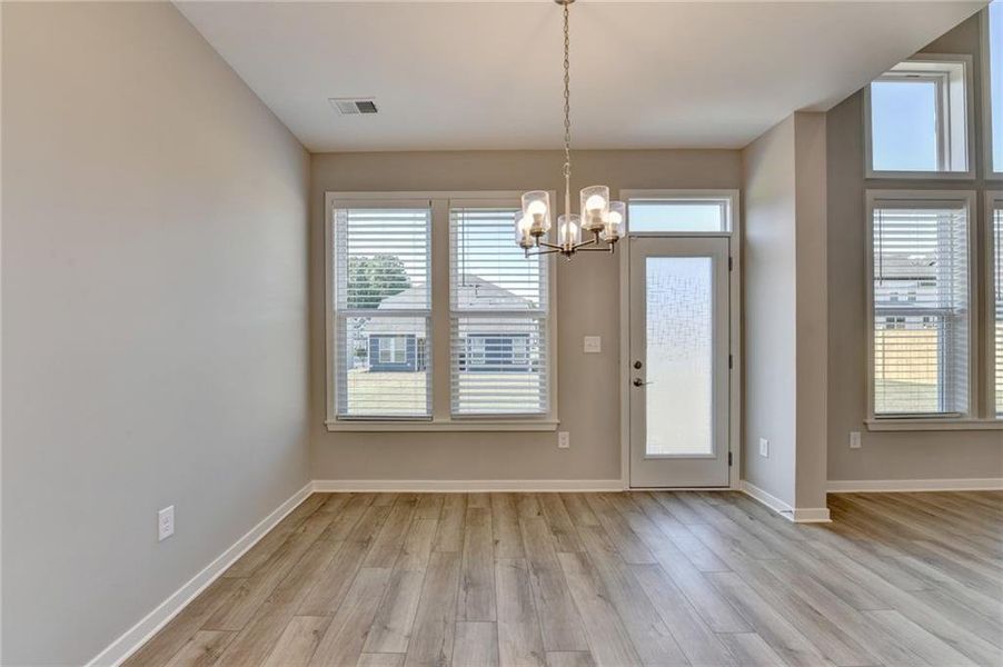 Spacious, unfurnished interior of a new home in The Reserve At Liberty Park, Braselton (Image 27).