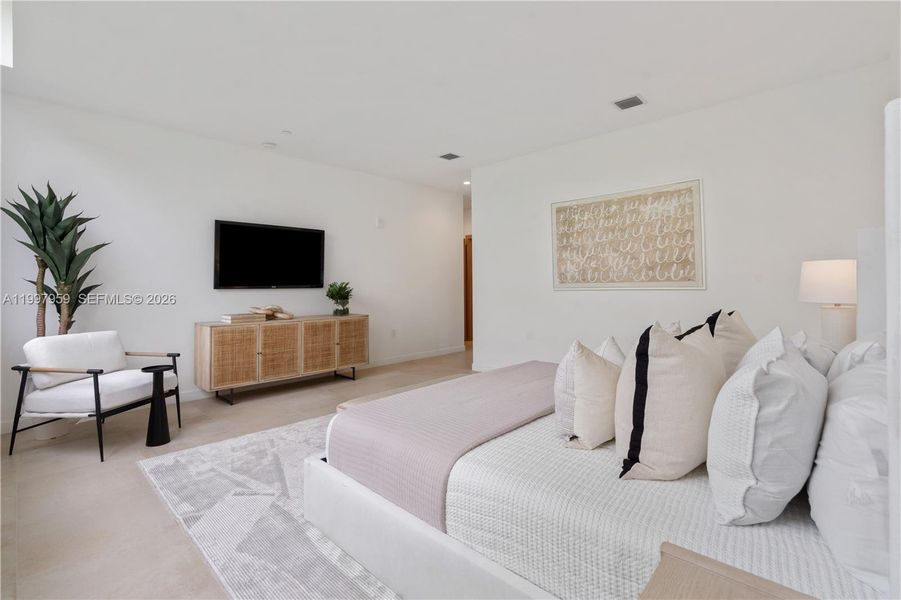 Furnished interior view inside a new home in Onda, Bay Harbor Islands (Image 10).