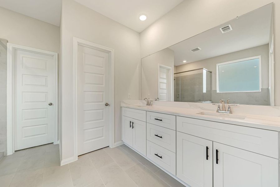 Furnished interior view inside a new home in Townsen Landing, Humble (Image 3). Furnished interior view inside a new home in Townsen Landing, Humble (Image 3).