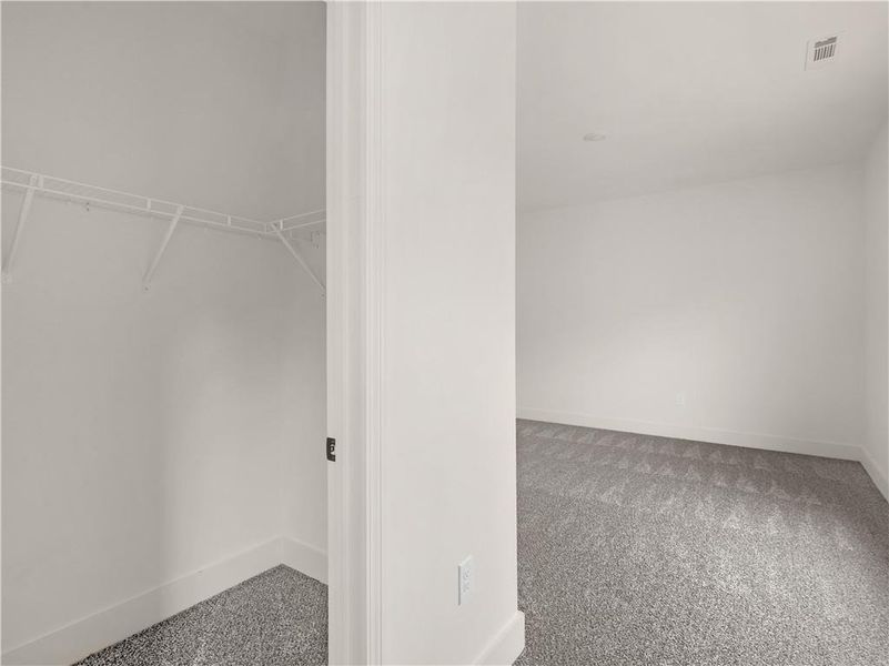 Spacious, unfurnished interior of a new home in , Mansfield (Image 40).