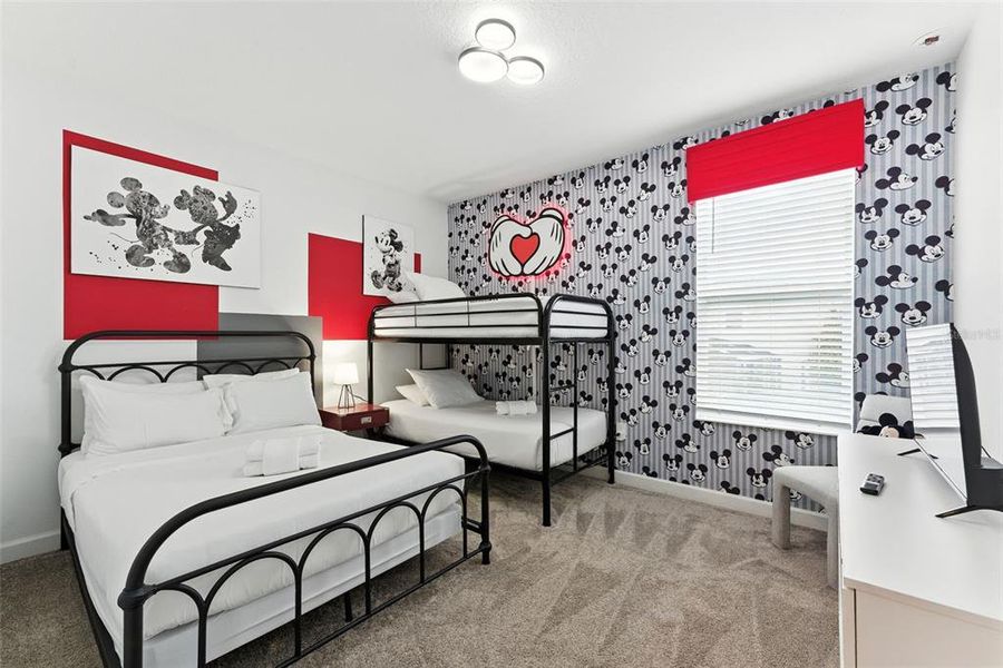 Furnished interior view inside a new home in , Davenport (Image 33).