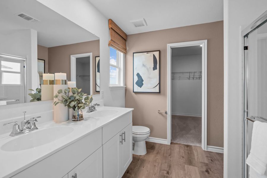 Representative furnished interior of a home built from the Mesilla by Centex in Corley Farms, Boerne (Image 15).