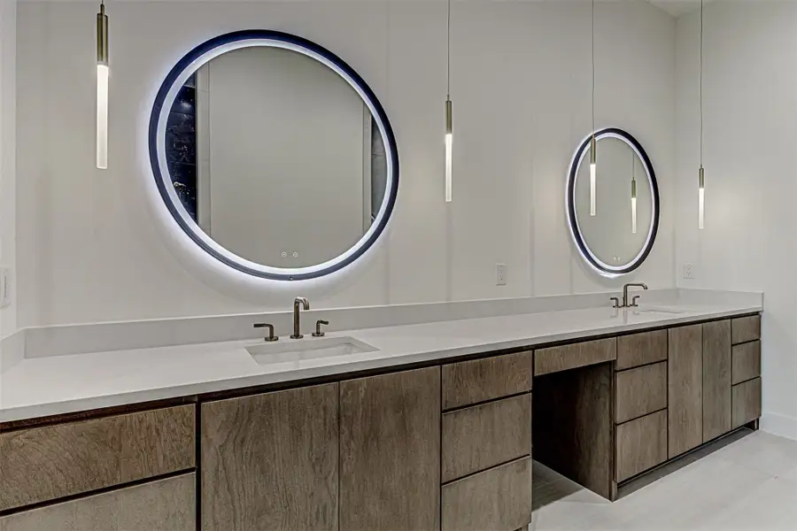 Furnished interior view inside a new home in , Horseshoe Bay (Image 9). Furnished interior view inside a new home in , Horseshoe Bay (Image 9).