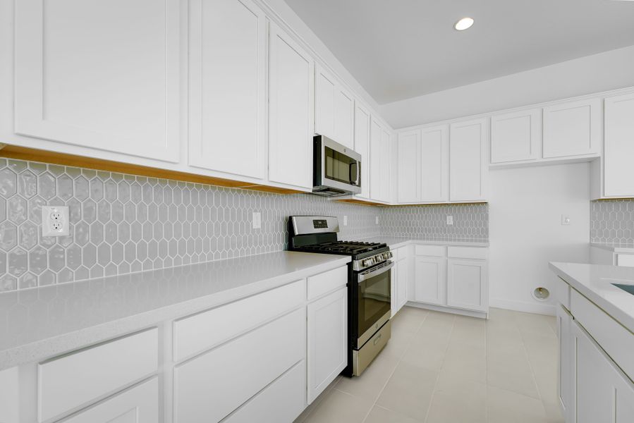Representative furnished interior of a home built from the Lowell by Taylor Morrison in Combs Ranch Landmark Collection, San Tan Valley (Image 9).