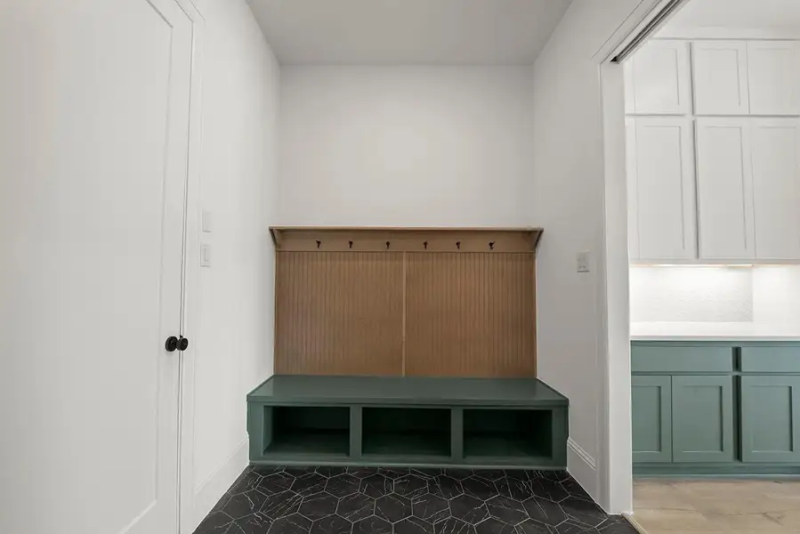 Brookdale II B family foyer Brookdale II B family foyer