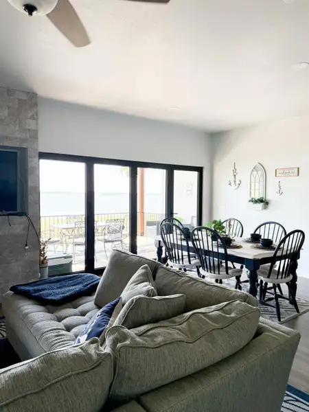 Furnished interior view inside a new home in , Groesbeck (Image 3).