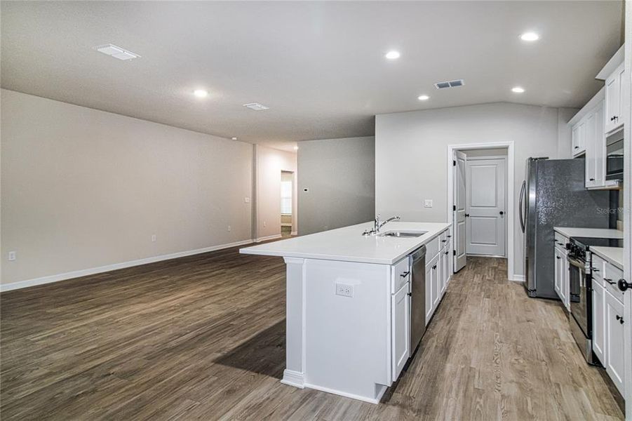 Furnished interior view inside a new home in , Ocala (Image 7).
