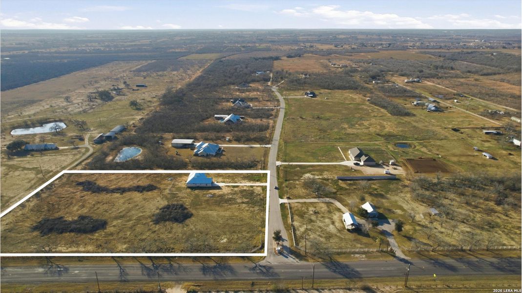 Image 38 of a home in . Image 38 of a home in .