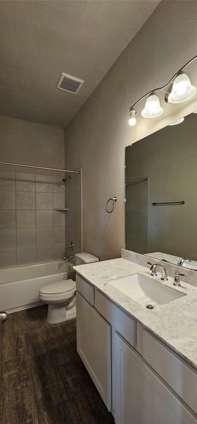 Furnished interior view inside a new home in Peacock Isle, Dickinson (Image 4). Furnished interior view inside a new home in Peacock Isle, Dickinson (Image 4).