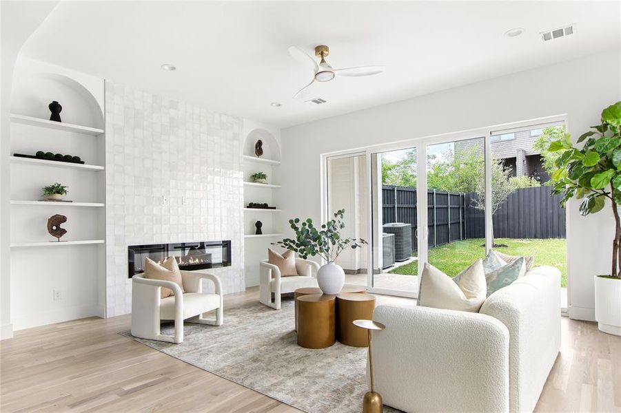 Furnished interior view inside a new home in , Dallas (Image 8).
