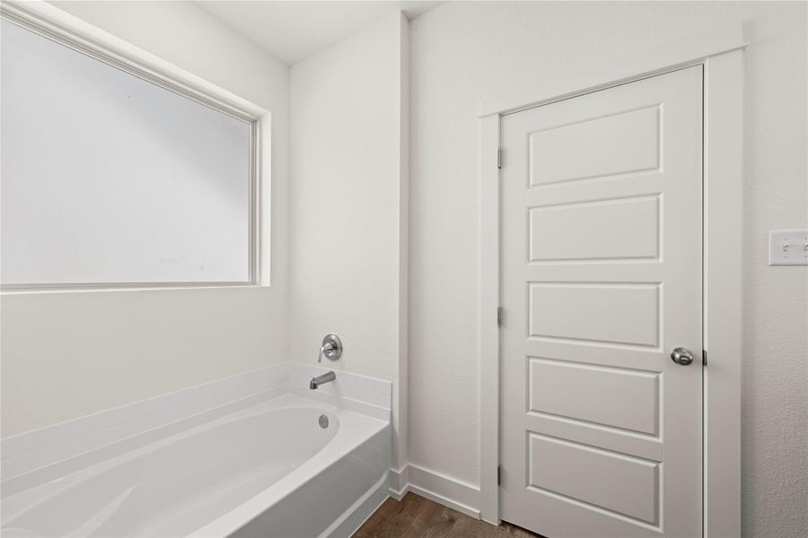 Please Note: These interior photos are not of the actual home but are of a completed one with a similar floor plan. Finishes, features, and layouts may vary. Please Note: These interior photos are not of the actual home but are of a completed one with a similar floor plan. Finishes, features, and layouts may vary.