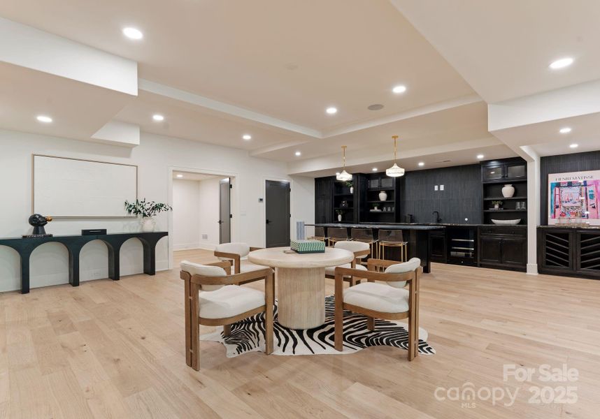 Lower Level Lower Level