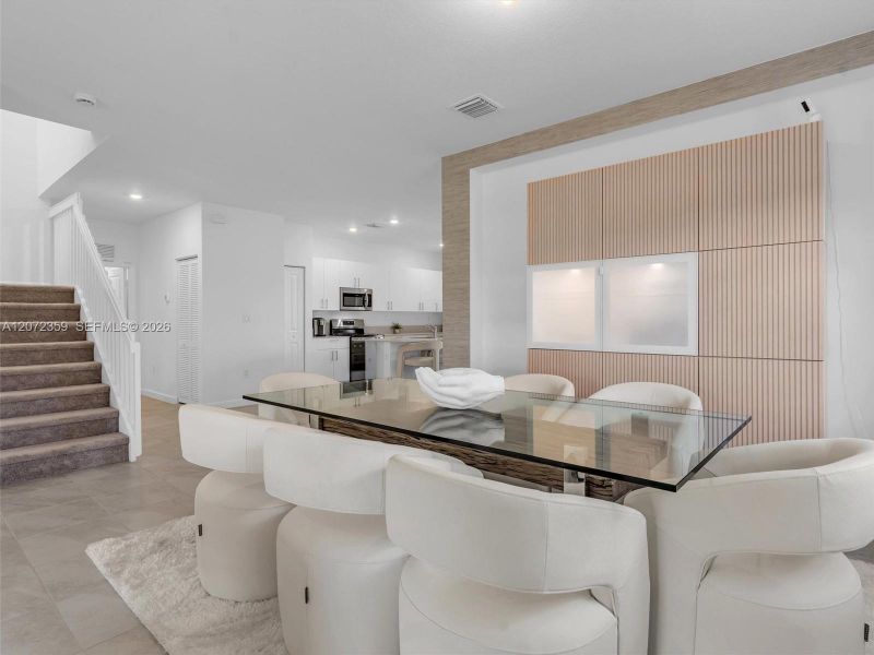 Furnished interior view inside a new home in , Homestead (Image 47).