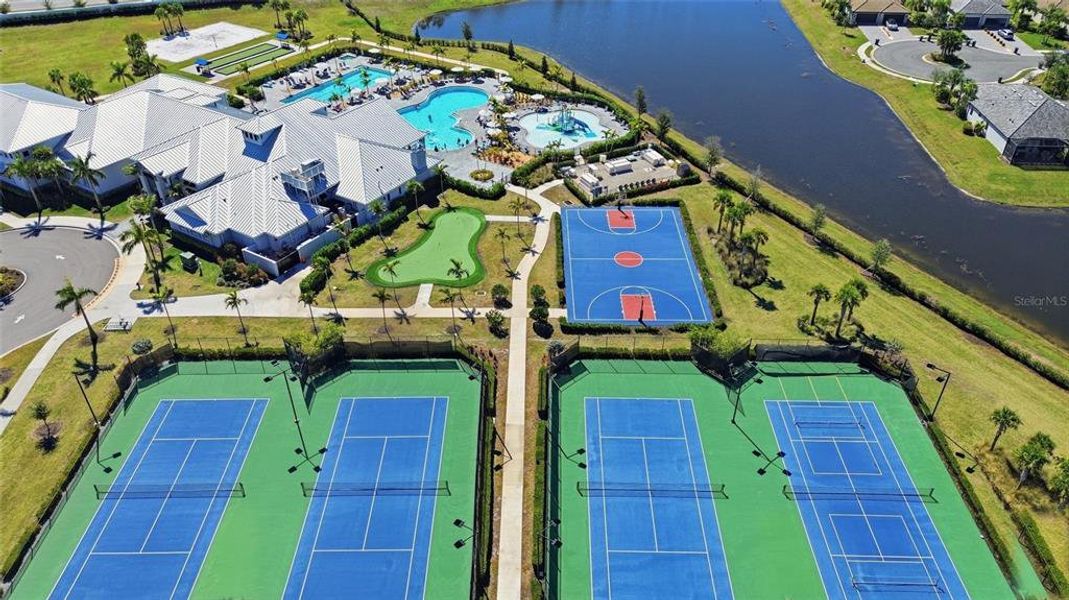 Community amenities in , Bradenton (Image 57).