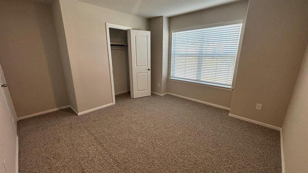 Spacious, unfurnished interior of a new home in Highlands at Chapel Creek, Fort Worth (Image 13). Spacious, unfurnished interior of a new home in Highlands at Chapel Creek, Fort Worth (Image 13).