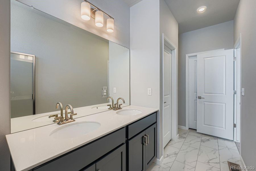 Furnished interior view inside a new home in Wolf Creek Run, Strasburg (Image 5).