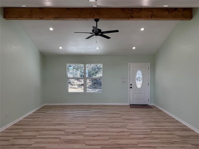Spacious, unfurnished interior of a new home in , Granbury (Image 20).