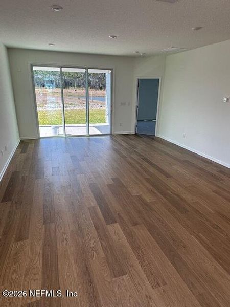 Spacious, unfurnished interior of a new home in Brook Forest, St. Augustine (Image 8).