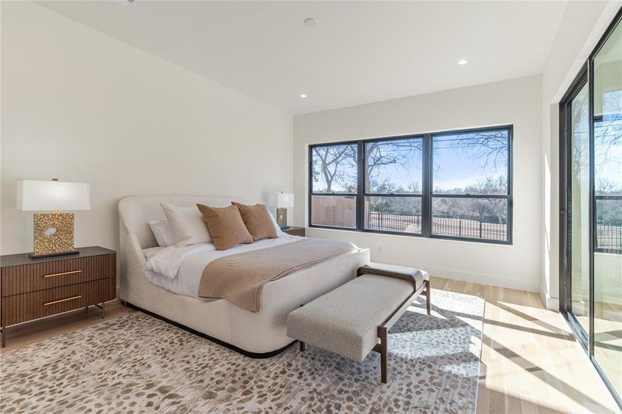 Furnished interior view inside a new home in , Dallas (Image 30).