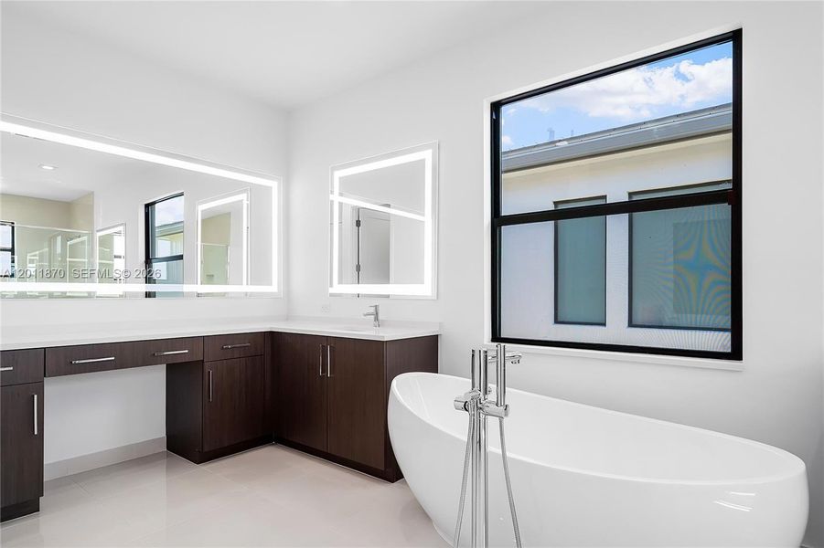 Furnished interior view inside a new home in , Boca Raton (Image 14).