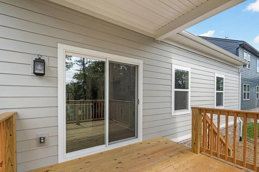 The Courtland C Outdoor Living Area