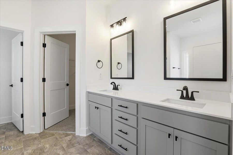 30-109 Manchester Ct-30