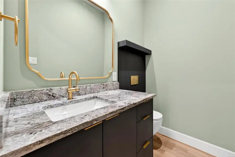 Image 35 of a home in .