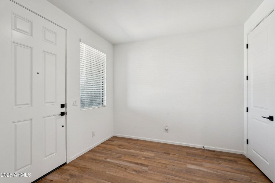 10-web-or-mls-W Cheryl Dr-1405-010