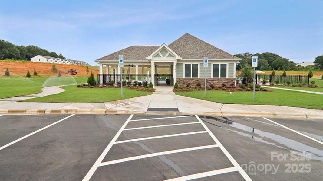 Community amenities in Clark Creek Landing, Lincolnton (Image 25).