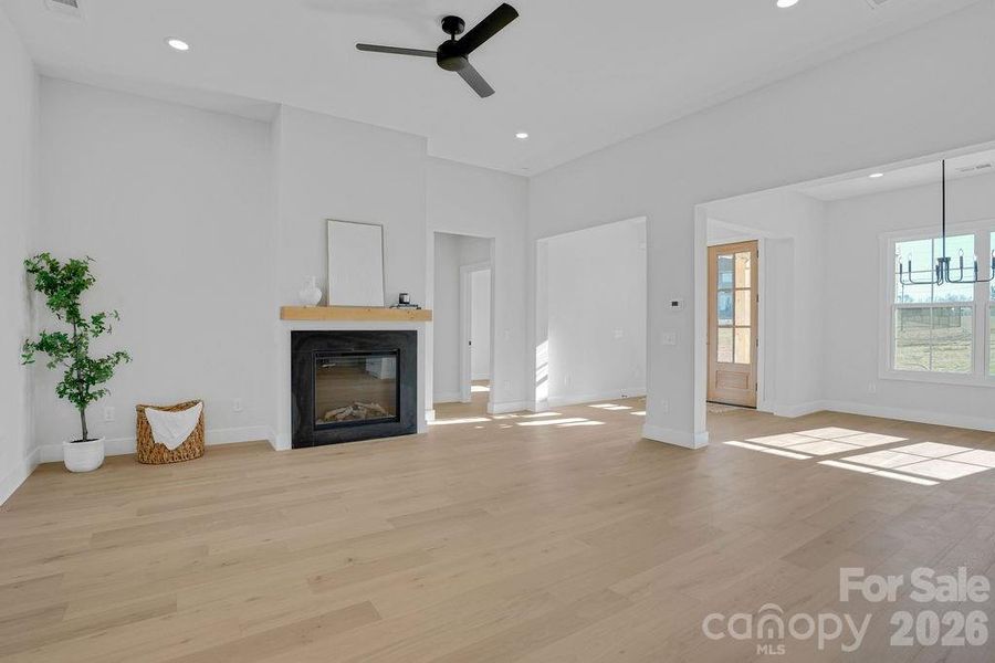 Spacious, unfurnished interior of a new home in , Lincolnton (Image 21).
