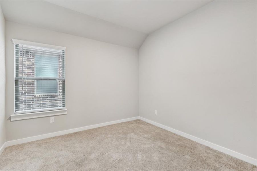 Spacious, unfurnished interior of a new home in , Red Oak (Image 19).