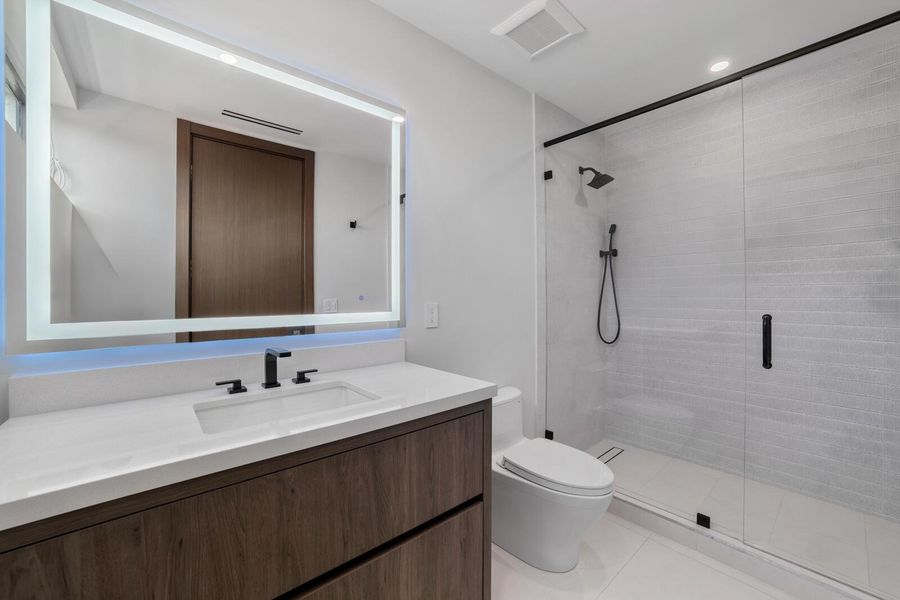 _LG10614-MLS _LG10614-MLS