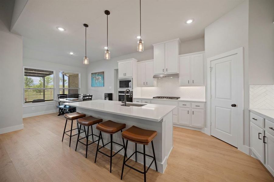Furnished interior view inside a new home in , Waxahachie (Image 6).