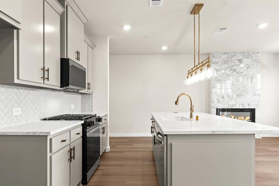 013-729TowerRoad-Wylie-TX-75098-Kitchen.jpg-SMALL 013-729TowerRoad-Wylie-TX-75098-Kitchen.jpg-SMALL